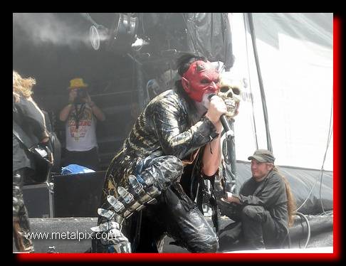 Lizzy Borden046